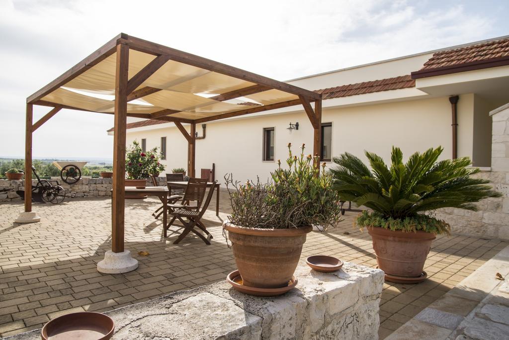 Masseria Gravelle Hotel Turi Exterior photo